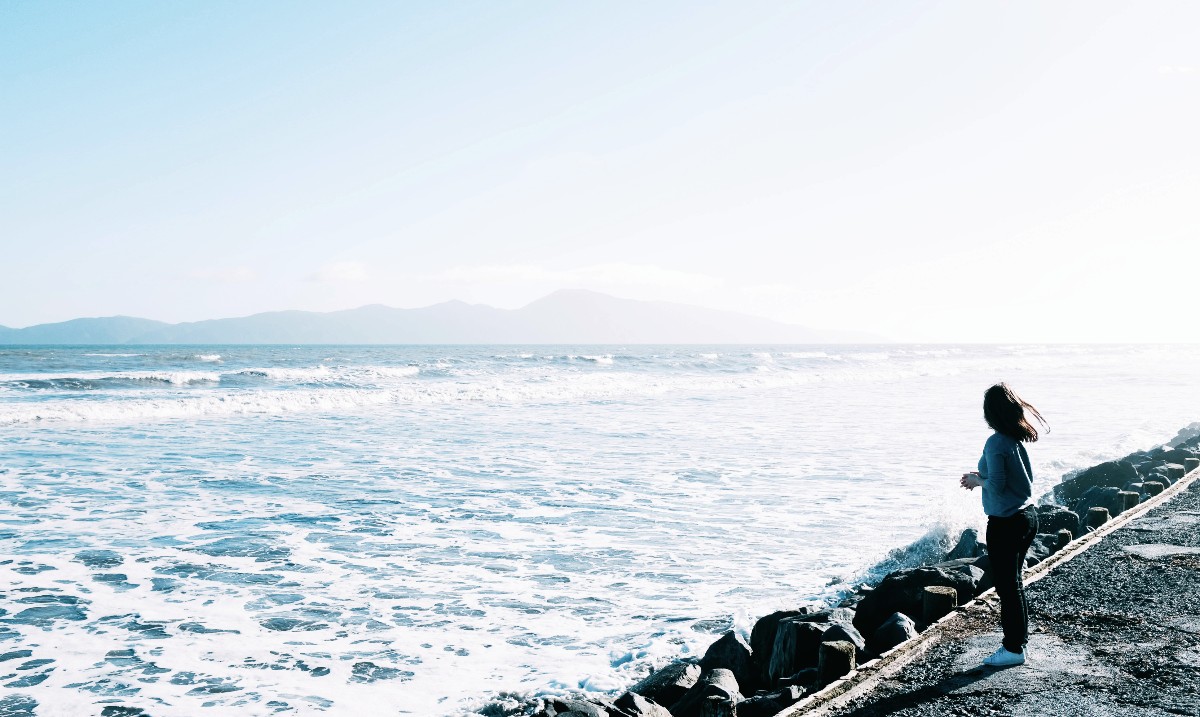 SurroundUsNow's tweet photo. It's Friday! ✨And adventure awaits... Find (and capture) joy in the quiet, yet awe-inspiring places. https://t.co/VQtfgArNre