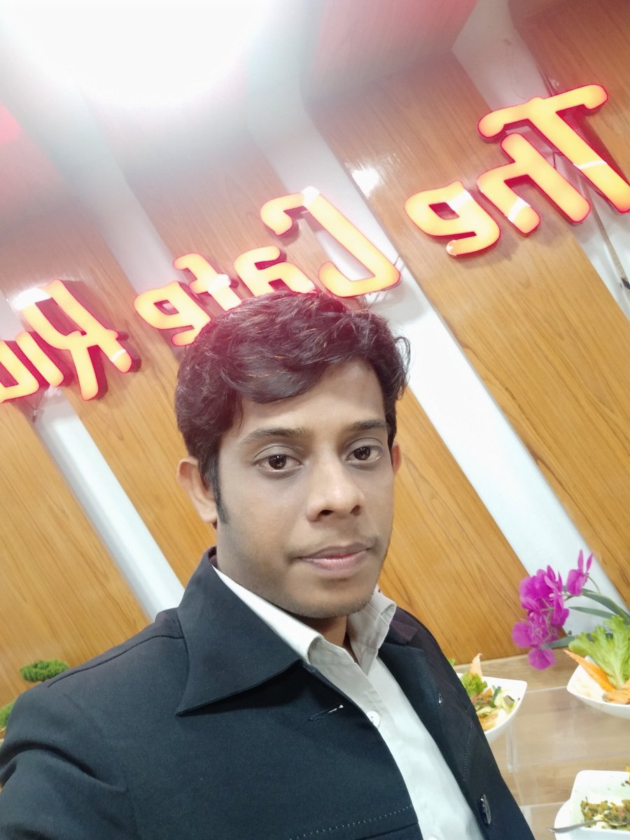 marufjust tweet picture