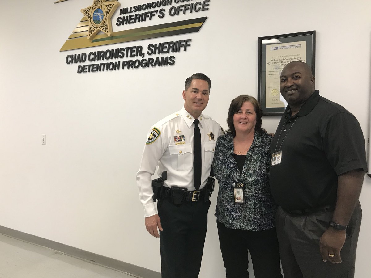 𝐈𝐭’𝐬 𝐭𝐢𝐦𝐞 𝐟𝐨𝐫 𝐅𝐀𝐂𝐓 𝐅𝐑𝐈𝐃𝐀𝐘!
Did you know HCSO is one of the only Sheriff’s Offices in the U.S. where our own staff conducts an accredited in-jail drug treatment program? Currently about 100 inmates are enrolled. #FactFriday #TeamHCSO #SheriffChadChronister