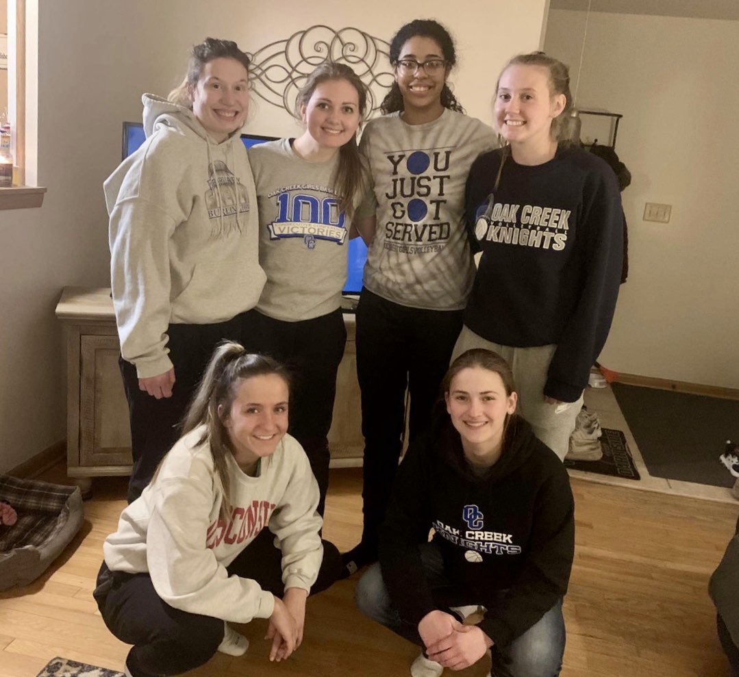 ocknightsgbb's tweet photo. 💙 GAMEDAY and SENIOR NIGHT 💙

Help pack the stands and show your support as we celebrate Alaina, Caitlyn, Jamie, Jenna, Nicole and Sophia, our six sensational seniors!

🆚 Pius XI
⏰ JV1: 5:30pm
⏰ Varsity: 7:00pm
📍 OCHS

#GoKnights #findaway #thankyouseniors https://t.co/YE5GlNB1gK