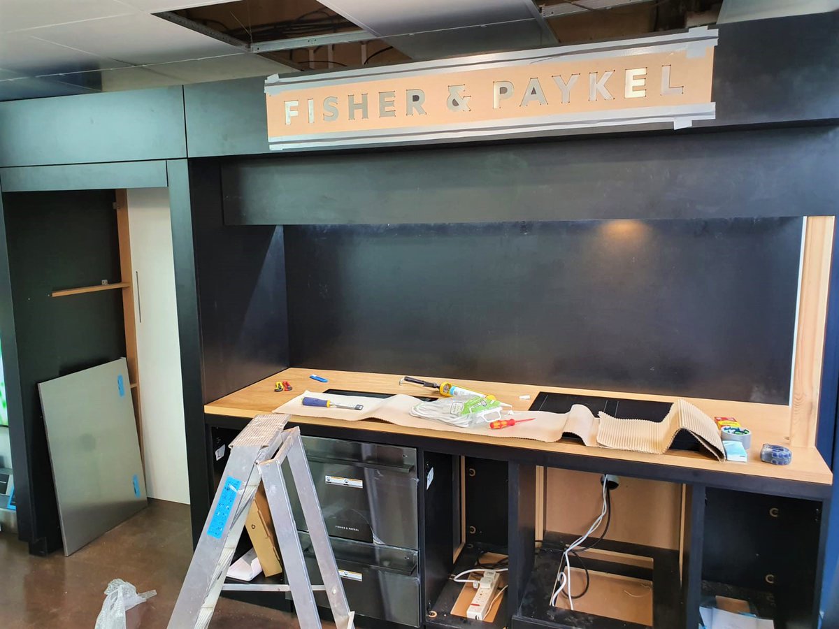 Dynamix_Group_'s tweet photo. A few before and after photos of an in-store display that Dynamix completed for @FisherPaykelUK in @WellingtonsLtd store in London.
#beforeandafter #design #shopfitting #fitout #joinery #manufacturing #instoredisplay #installation #retailinstallation #retail #retaildesign https://t.co/XCr8tt9iYg