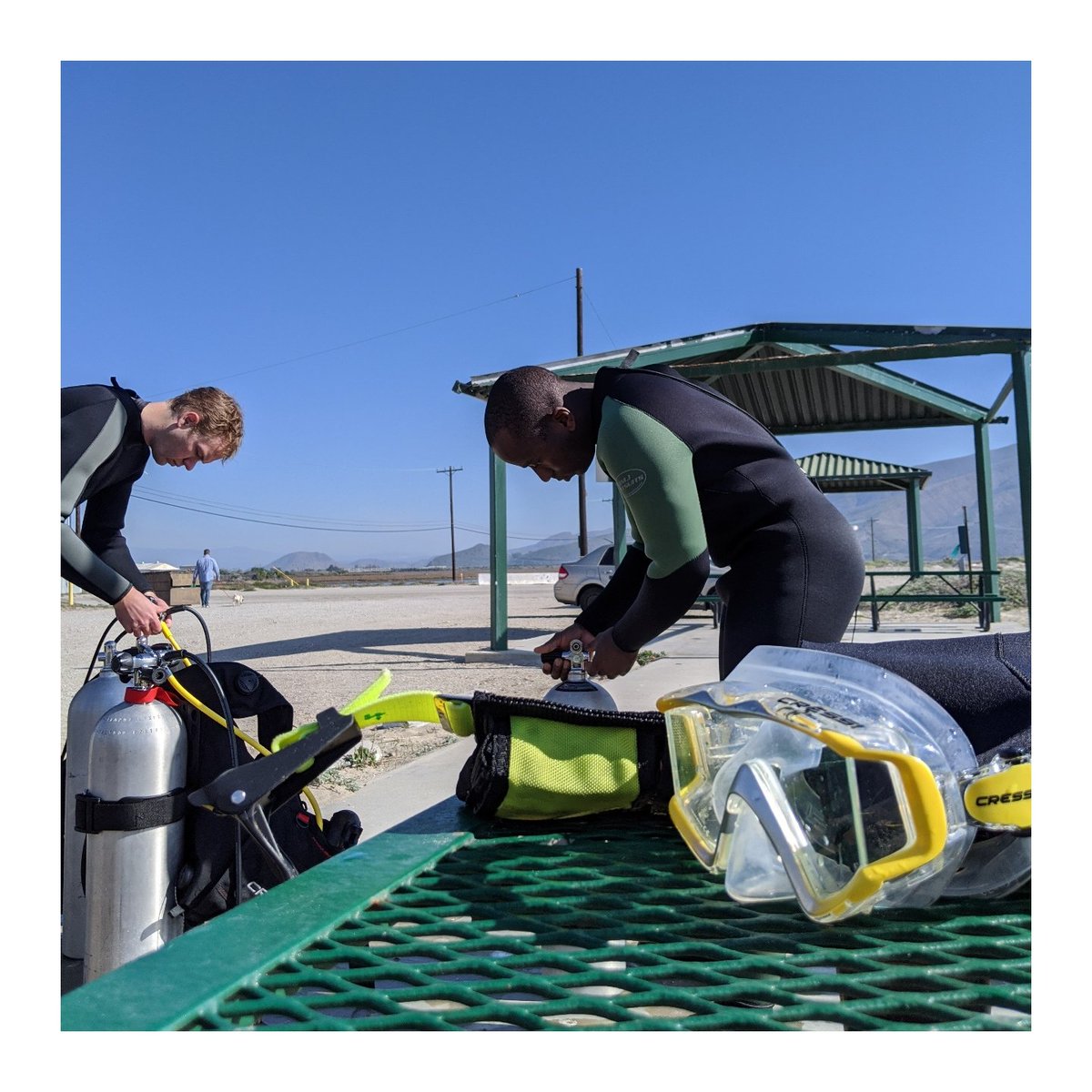 EdwinToureP's tweet photo. We dive not to escape life but for life not to escape us. #ScubaDiving #CertifiedDiver #NAUI https://t.co/eLDdKiI1Hr