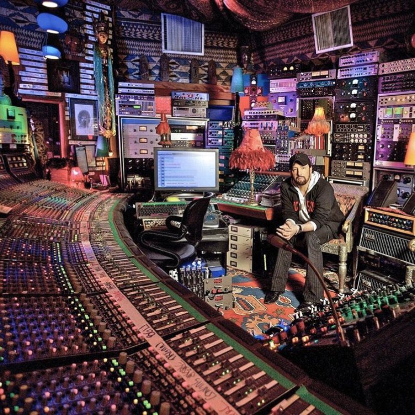HopwoodFilms's tweet photo. Woah look at all these knobs to twiddle! 
Regram from @movie.effects.vfx, showing Jack Joseph Puig at Ocean Way Studios. https://t.co/SgsZv0wTVY