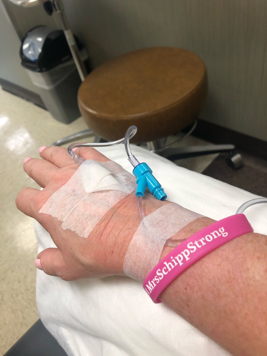JillCSchipp's tweet photo. Chemo starts today! I can’t stop thinking of all my wonderful leaders @PrairieTrace1 who will be participating in Bootcamp today. I will look for your Tweets all day. Love you all!!! https://t.co/caZLslZ1dU
