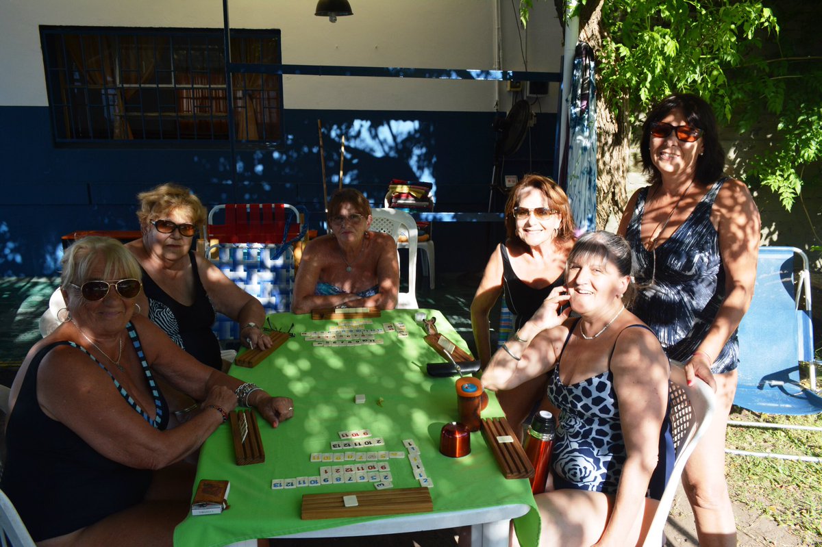 CalibertadClub's tweet photo. #VeranoEnLiber
☀️ Estos últimos días de febrero queremos que los disfrutes al máximo. El pronostico para estos días promete calor y mucho sol, sin dudas el mejor plan que podes tener es venir al club, disfrutar de la pile y después relajar y descansar en el camping.
#VamosLiber https://t.co/GbKVORwjQj