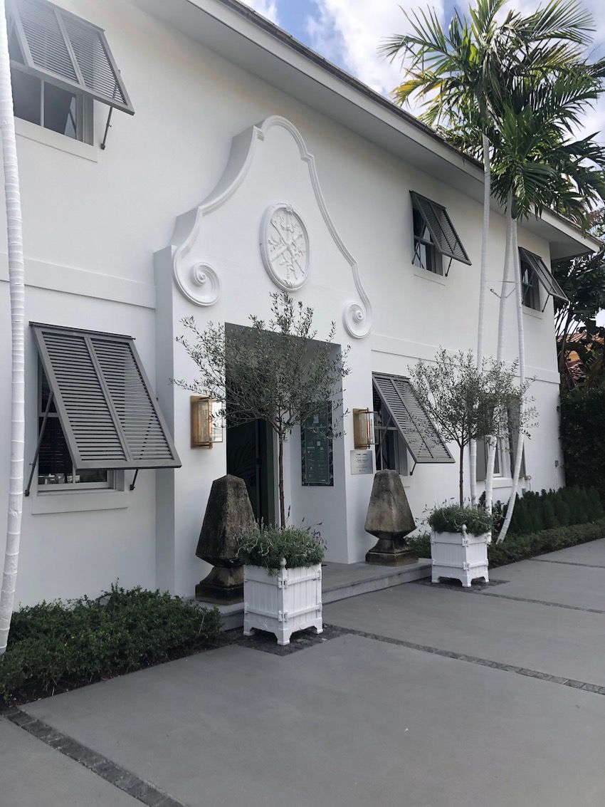 homeditcom's tweet photo. Luxurious Kips Bay Palm Beach Showhouse Makes You Want to Move In https://t.co/zzEXleYsVy @KBShowHouse @AvantGardeGC https://t.co/BthSi4n4pD