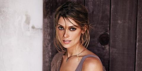 Happy birthday to Ashley Greene who turns 33 today!     