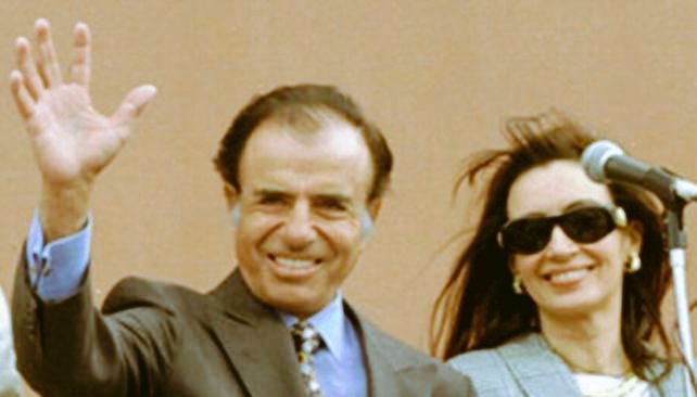 CarlosMenemok's tweet photo. Aca con @CFKArgentina cuando era presidente y todos venían al pie del cañon #PongamosUnaFotoDeCFK https://t.co/VQaStfHdxy