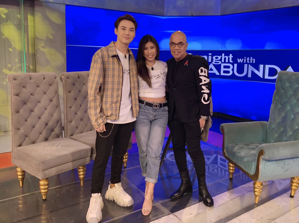 skyquizon's tweet photo. TWBA mamaya! 🥺💙 https://t.co/PeMg8zi46n