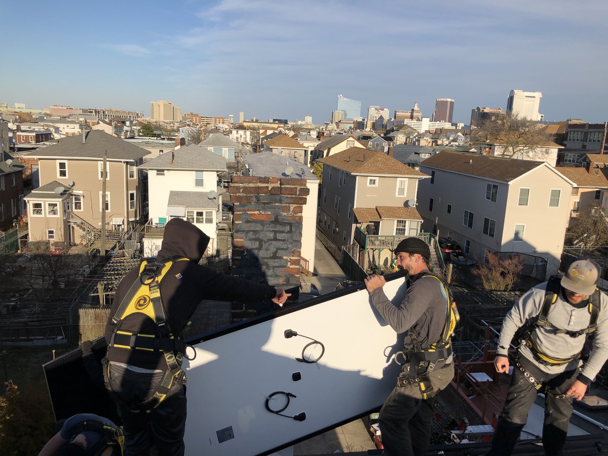 CastleEnergyLLC's tweet photo. DO A.C. #solar #njsolar #solarenergy https://t.co/F2eIz916ic