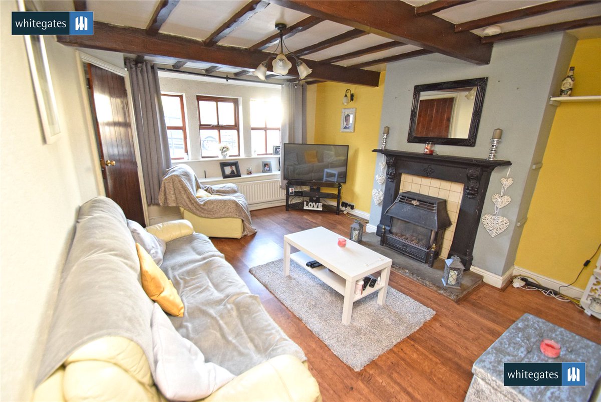 MartincoKeigh's tweet photo. ⬇️#PRICEREDUCTION £119,999 ⬇️
🛏2 BEDROOM #HOUSE #FORSALE
🏠Bridge Street #Oakworth
➡️ https://t.co/6QIQGMMS4B
☑️#MidTerrace
☑️#FirstTimeBuyers/#Landlords
☑️Located in Oakworth Village
☑️Period Features
☑️Rear Garden & Patio Area
☑️Well Lit #Property
☑️Close to Local Amenities https://t.co/dLXAxVrspe
