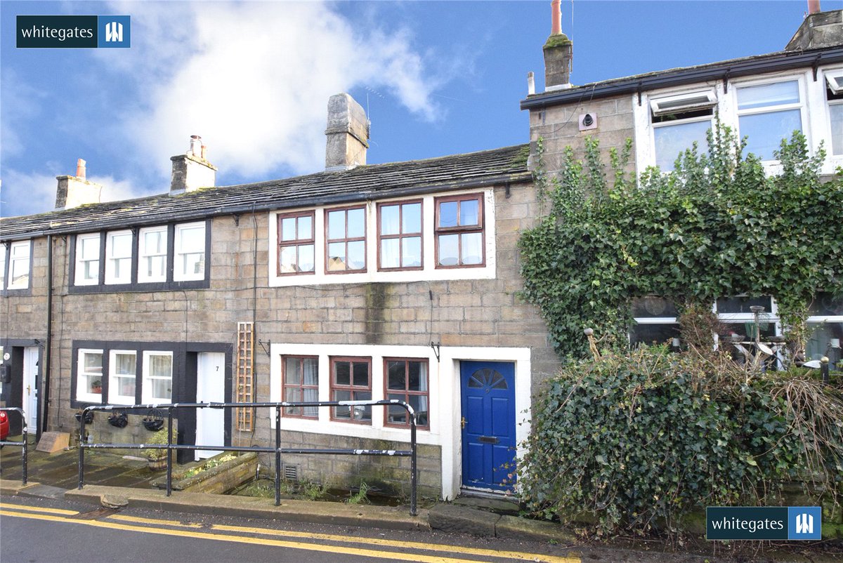 MartincoKeigh's tweet photo. ⬇️#PRICEREDUCTION £119,999 ⬇️
🛏2 BEDROOM #HOUSE #FORSALE
🏠Bridge Street #Oakworth
➡️ https://t.co/6QIQGMMS4B
☑️#MidTerrace
☑️#FirstTimeBuyers/#Landlords
☑️Located in Oakworth Village
☑️Period Features
☑️Rear Garden & Patio Area
☑️Well Lit #Property
☑️Close to Local Amenities https://t.co/dLXAxVrspe