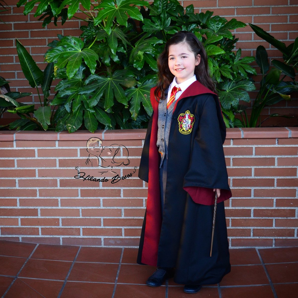 HilandoBesos's tweet photo. Carnavales!  Este año toca #hermionegranger de #harrypotter .

Túnica confeccionada en tela de gabardina.  

#carnaval2020 #disfrazgryffindor #disfrazharrypotter #hilandobesos #cosplay #cosplayharrypotter #cosplayhermione  #disfrazhermione https://t.co/ouVhCCvchs