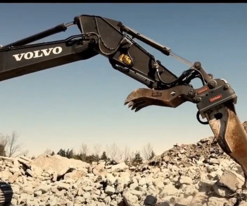 romcoequipment's tweet photo. Don’t miss Demolition Austin starting this weekend at the Austin Convention Center. #romcoequipment #romcoequipmentco #ROMCO #garrettdemolition #nda #NDA #nationaldemolitionassociation https://t.co/prUeMiQ7xh