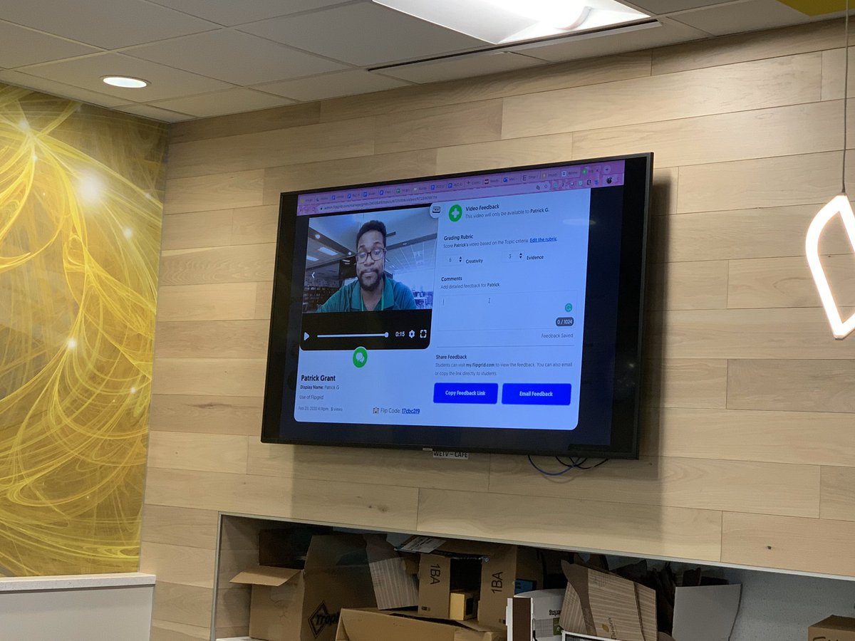 KelleyRCapper's tweet photo. Thank you for all those who attended our #TechThursdaySMSD session over @Flipgrid last night! It was amazing to hear about the different ways it will be implemented across @theSMSD and in different content areas! #FlipgridFever #AwaitingmyFliphuntinvite #Fliphunt @SMWestOffice https://t.co/0hgUFedTpg