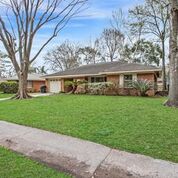 JoeHoustonProps's tweet photo. *2030 Lamonte 
Houston, TX 77018
-Outstanding #OakForest #RentalHome, #HoustonRental by #JoeLocator who has #JustJoeProperty #HomesforSale #ListingTechniques #MediaMarketing #LocalExpert #Houston #Realtor
3/1/1=$1,850 https://t.co/4moxi6llIl
