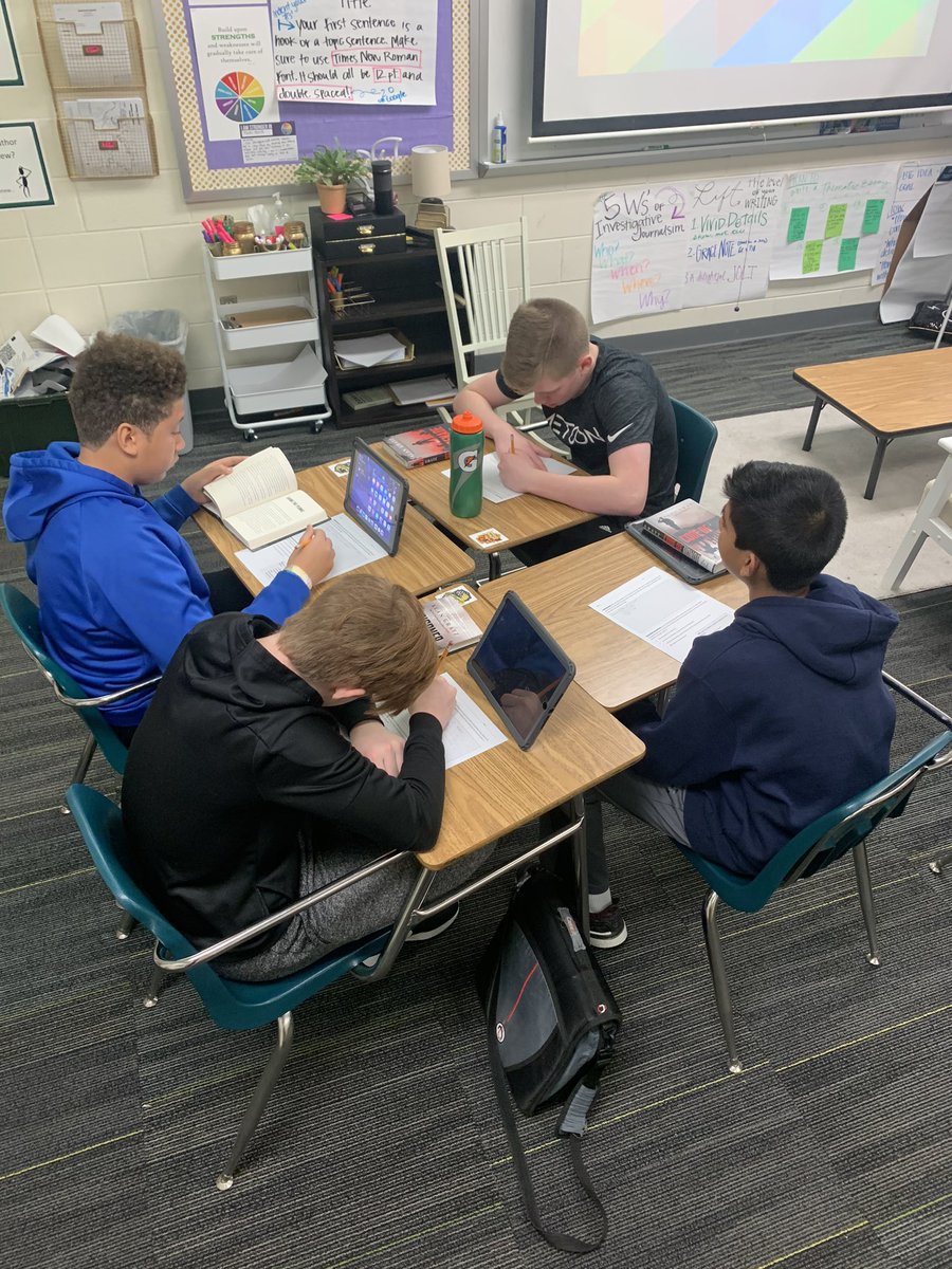 MsBinghamELA's tweet image. Our Author Study in Literacy is underway! Ss are in book clubs reading different books by the same author. Giving choice and putting learning into their own hands! #beCST #big3 #collabrativelearning