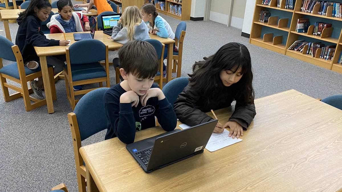 SusanScholz4's tweet photo. Third great is so excited about their Database scavenger hunt! This has been a fun way to help them get use to moving around and searching on two of our Databases! #gidjag #lisd_lib https://t.co/tkIvy5MCkV