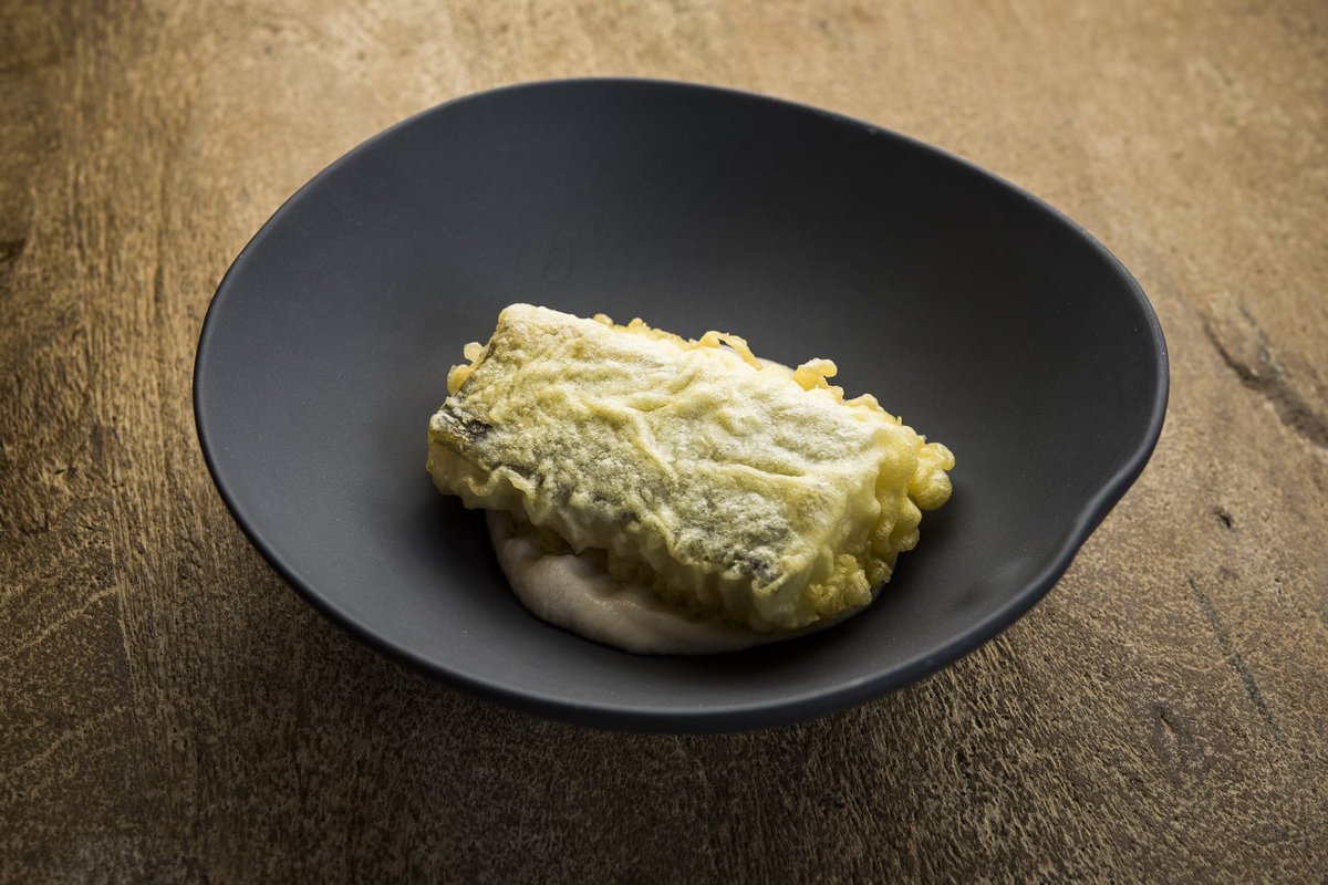 BarradeSando's tweet photo. Última oportunidad para participar en el #GastroFestival2020! Hasta el 23 de Febrero, ven a probar nuestra propuesta: buñuelo de bacalao con una copa de Rioja 🍴 https://t.co/fPUKO9XwVR https://t.co/YBZvdAfTJz