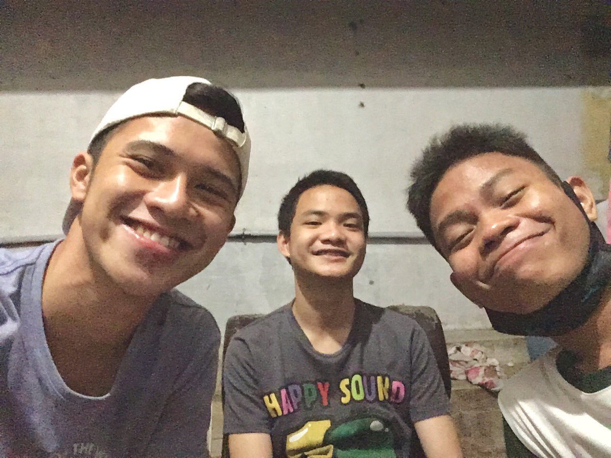 changedprspctv's tweet photo. Life group with david and kyrie.
God is good! More pa!
#riseupgen https://t.co/Y6LXvURp7D