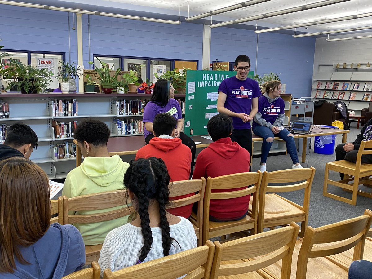 These @OBplayunify students are sharing knowledge and information about different disabilities at their Disability Fair! So many great presentations for their peers! #inclusion <a href="/FazioSally/">Mrs. Fazio 💜</a> <a href="/MrsCarrollOBHS/">Lauren Carroll</a> <a href="/OBPS_DOSS/">James Tuohy, Ed.D.</a> @OBSupCittadino <a href="/OBassistantsup/">Kathleen Hoeker</a>