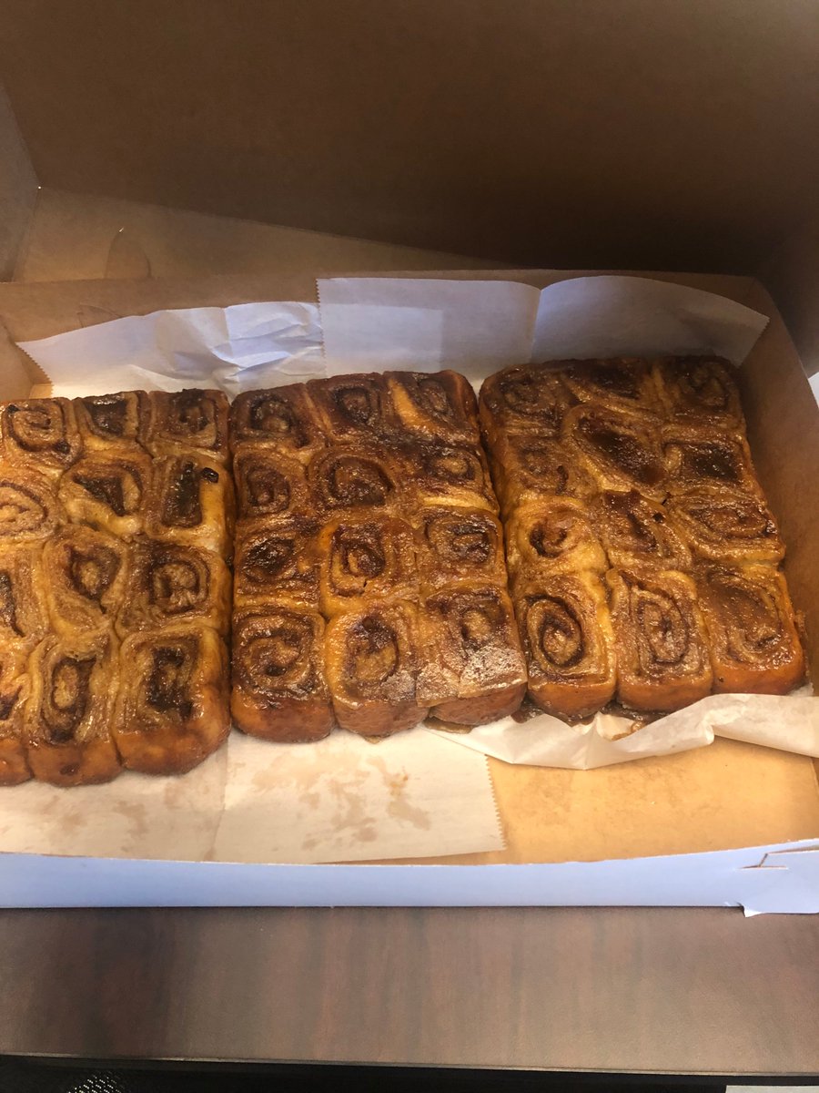 DMC_Services's tweet photo. Happy National Sticky Bun Day! A sweet way to kick off the weekend :)  #cinnamon #sweettreat https://t.co/9mNrXltcFO