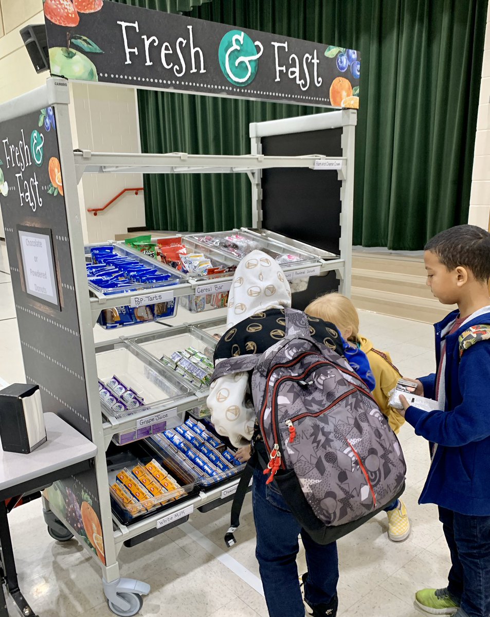 AngCardwell82's tweet photo. @JackTFarrar customers are so excited to get to shop like โbig kids โ to #createyourplate breakfast style! We โค๏ธ how it makes breakfast choices easy to see & fun to experience! @NoKidHungryTN grants funded this addition & we are so thankful! @TCSPublic #tcsnutrition https://t.co/dGb9qKHpCq