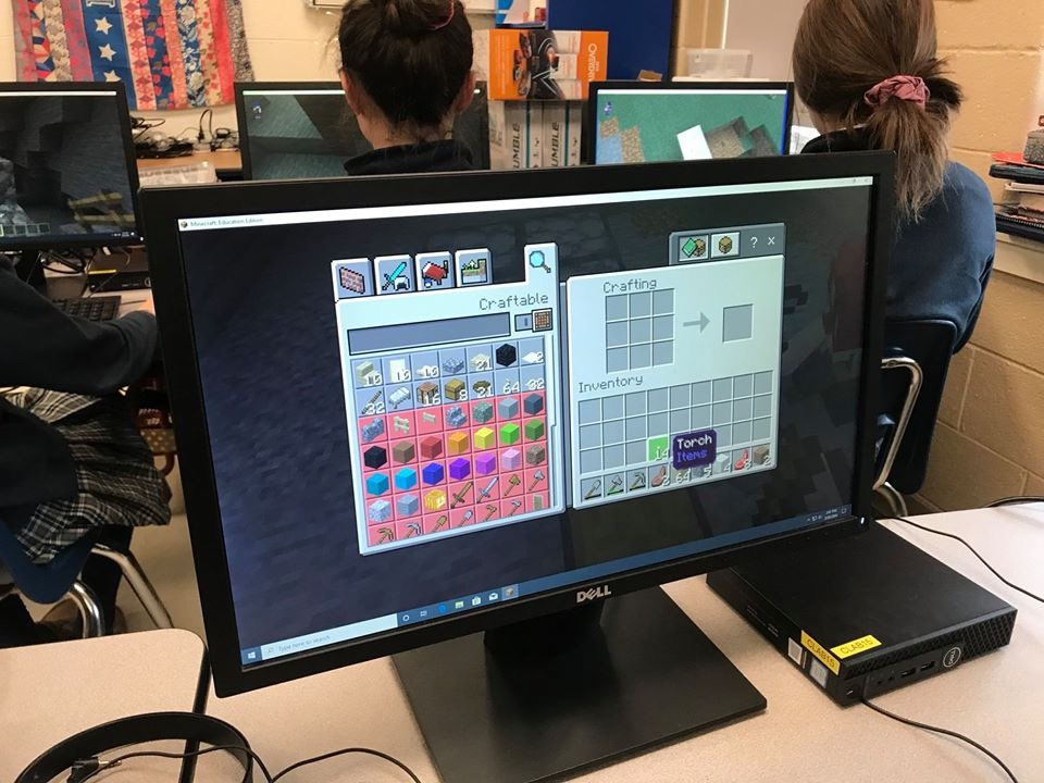 STSAshburnVA's tweet image. Our latest track of awesome Middle School Electives is in full swing.  Here we have 7th &amp;amp; 8th graders in "3D Design and Minecraft Coding" diving further into #coding.  #STREAMSchool #STEM