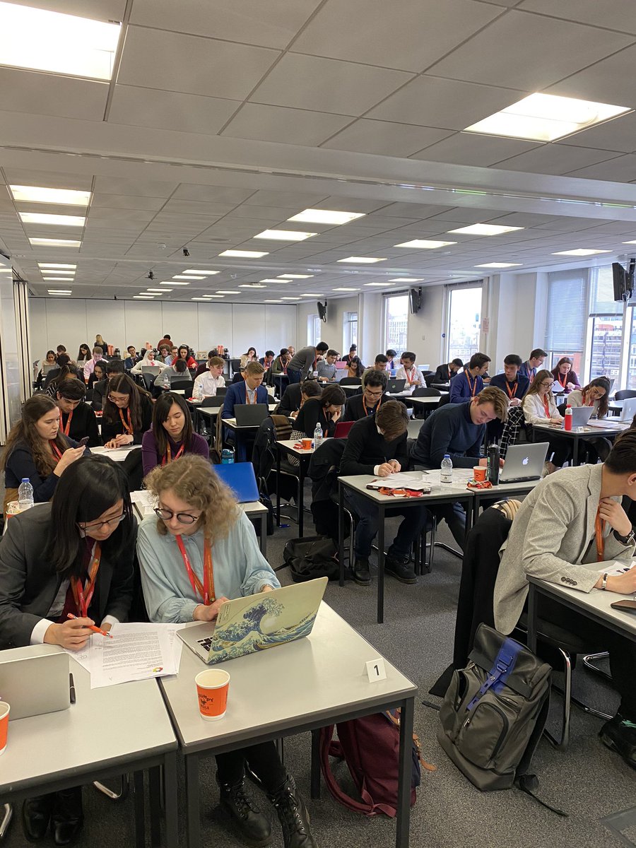 Brilliant turn out for the <a href="/computersandlaw/">SCL</a> Student Tech Law Challenge 2020! Thanks to <a href="/UniversityofLaw/">The University of Law</a> for hosting and to <a href="/FenwickElliott/">Fenwick Elliott LLP</a> and <a href="/Clifford_Chance/">Clifford Chance</a> for sponsoring the event! #techchallenge20