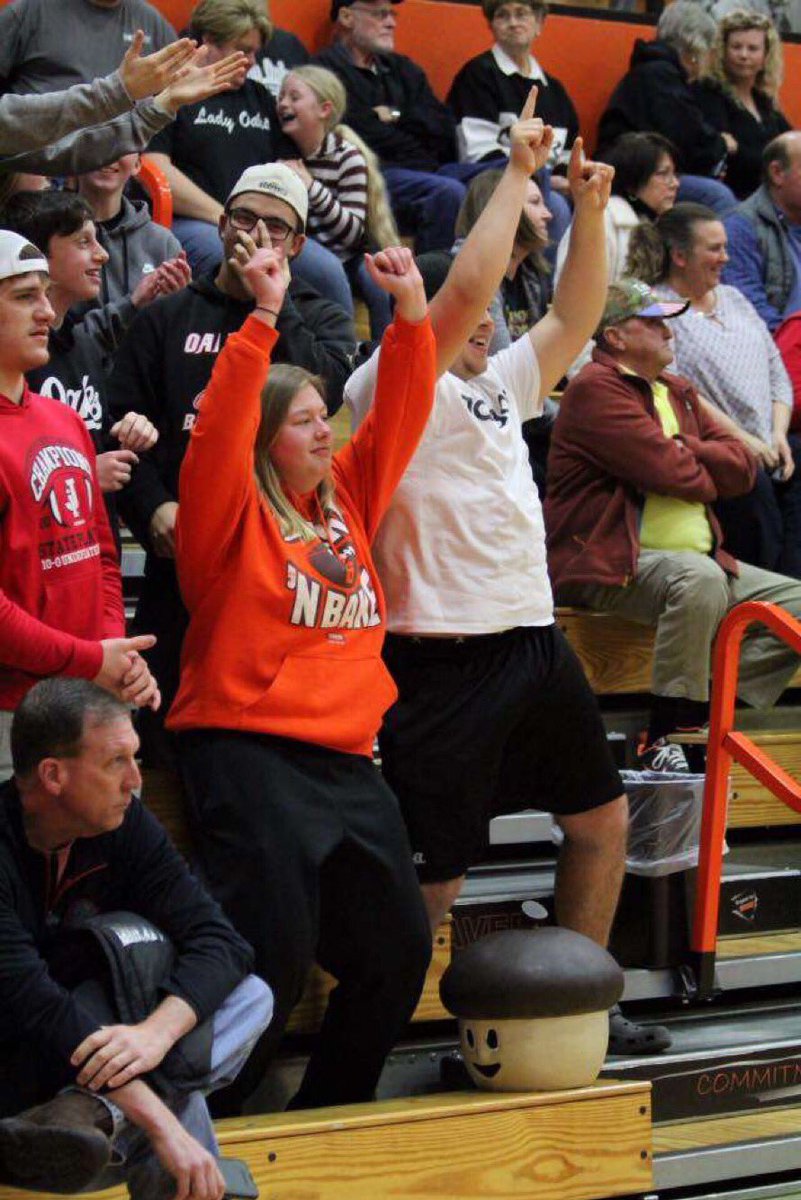 OHStudentSec's tweet photo. We are so proud of our Lady Oaks. They went out and upset the 4 seed Southeastern in the district semifinals. We appreciate all the fans and students who came out and cheered for our girls. Go Lady Oaks⚪️⚫️⚪️⚫️⚪️The Lady Oaks take on Eastern Brown next Saturday on the 29th https://t.co/HQ6DMN1b8C