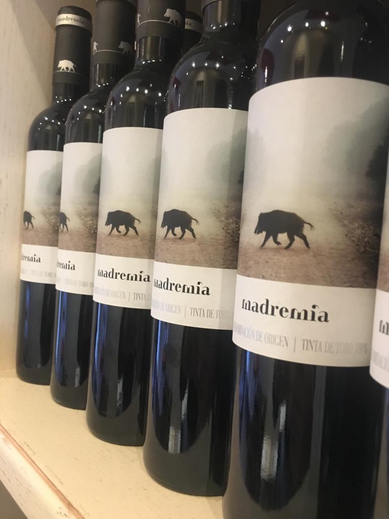 Magnífica visita y encuentro #networking por tierras zamoranas en la Bodega <a href="/divproporcion/">Lucía San José 🍇🍷 Bodega Divina Proporción</a> de Toro. 

Gusto, clase y calidad vitivinícola caminan de la mano 🍷