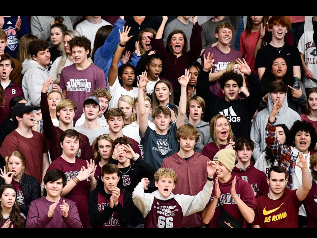coachtatefhs20's tweet photo. To our incredible Bearden Student Section:
Lady Bulldogs play at 4:30 today, Boys tip off at 9:00 🏀🐶
Be loud, be excited, have fun. Also, PLEASE don’t do any chants aimed at the referees.  
Referees love our Student Section, but they are human.  Be positive &amp; root for our Dogs! https://t.co/eeqS1mznph