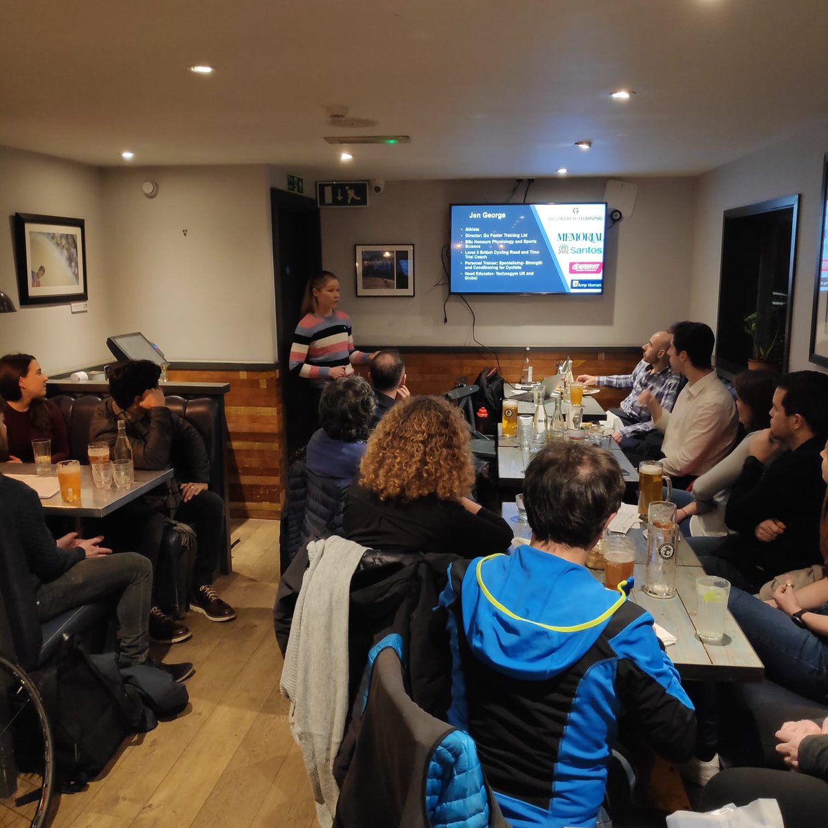 JenCycling's tweet photo. Lovely evening spent @WeAreTheDynamo with @VelosportCC talking Time Poor | Train Smart. Loads of great questions and a real thirst to maximise opportunities. Round 2 is on the 26th March when we will analyse data. #gofastertrainingltd @EnervitSport @AmpHuman https://t.co/jgUkzwVMo8