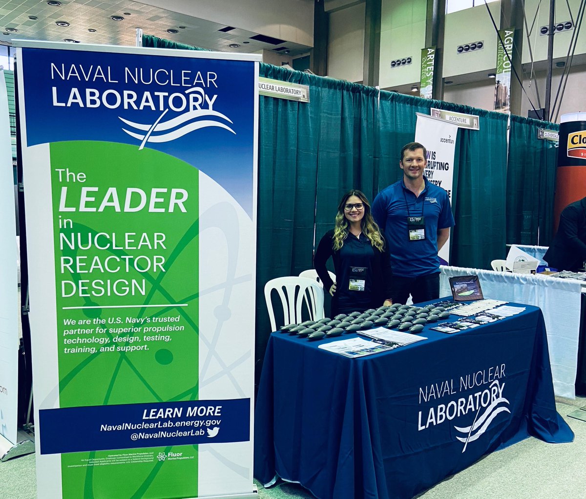 Dave and Frances are the the University of Puerto Rico at Mayagüez Campus until 3:30 today. Stop by and visit for some more information on a career at NNL <a href="/UPRM/">RUM/UPRM</a> #STEM #sangreverde