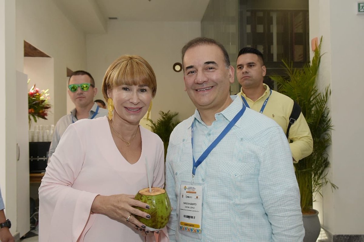 MintrabajoCol's tweet photo. #Ahora| El ministro (e) Carlos Alberto @Baena y la ministra del Interior @AliciaArango asisten a la Cumbre de Gobernadores Pacto 2020 en #Cartagena 

#MásCercaDeLasRegiones https://t.co/sP1subfd3M