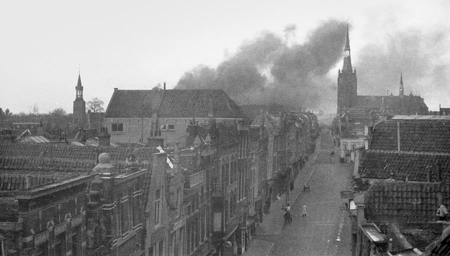 In 1944 losten geallieerde vliegtuigen bommen in de buurt van #Westergouwe. Dit en nog veel meer onderwerpen uit WOII komen maandagavond 9 maart aan bod, tijdens de tweede editie van de “Verhalen van Westergouwe”.
Aanmelden kan GRATIS via verhalenvanwestergouwe.nl/#Aanmelden #gouda