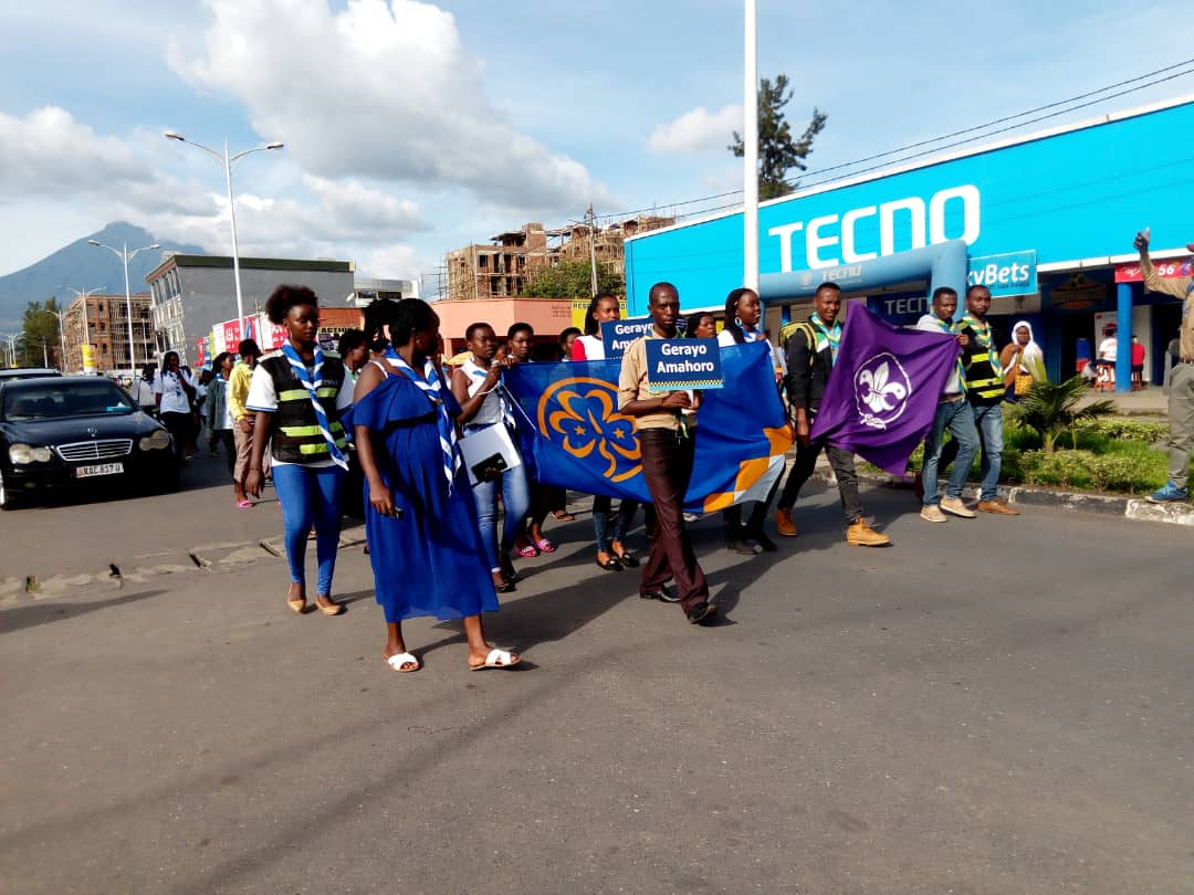 guidesrwanda's tweet photo. On day 7 of the #GuidingandScoutingWeek2020 this morning we were in @MusanzeDistrict for #GERAYOAMAHORO campaign @RwandaScouts https://t.co/clUEcTzhMF