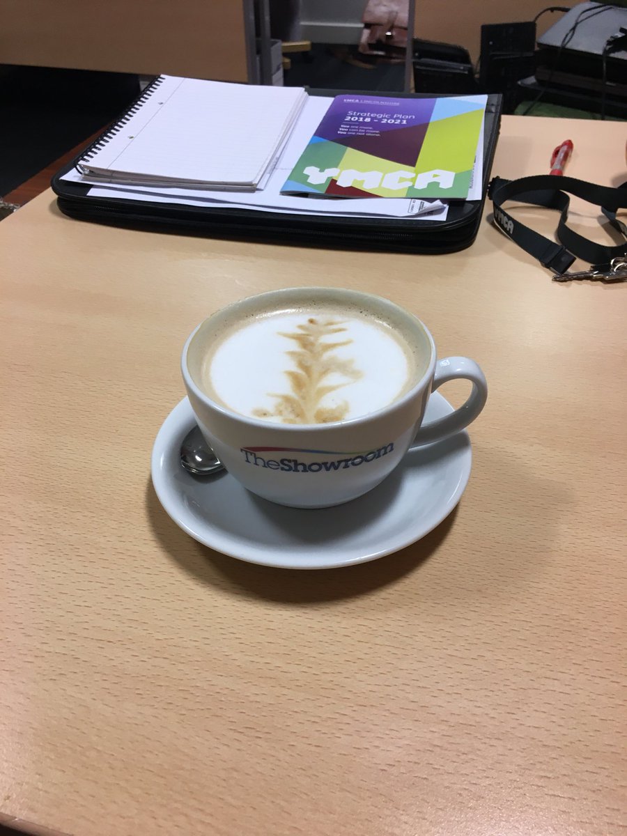 Friday afternoon treat, you can’t beat a caramel latte and ⁦<a href="/YMCALincs/">YMCA Lincolnshire</a>⁩ ⁦<a href="/ShowroomLincoln/">The Showroom Lincoln</a>⁩ certainly make a good one!