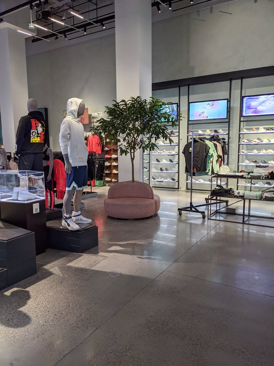 foot locker jen bartel