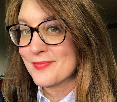ETHSfoundation's tweet photo. We are thrilled to announce a very special #WILDforETHS guest emcee, @MaryLDixon. Not only is she a current Wildkit parent (and married to an alum!), you can hear her every morning during @MorningEdition on @WBEZ. Thrilled to have you on board, Mary! https://t.co/iyUNVhGDf5