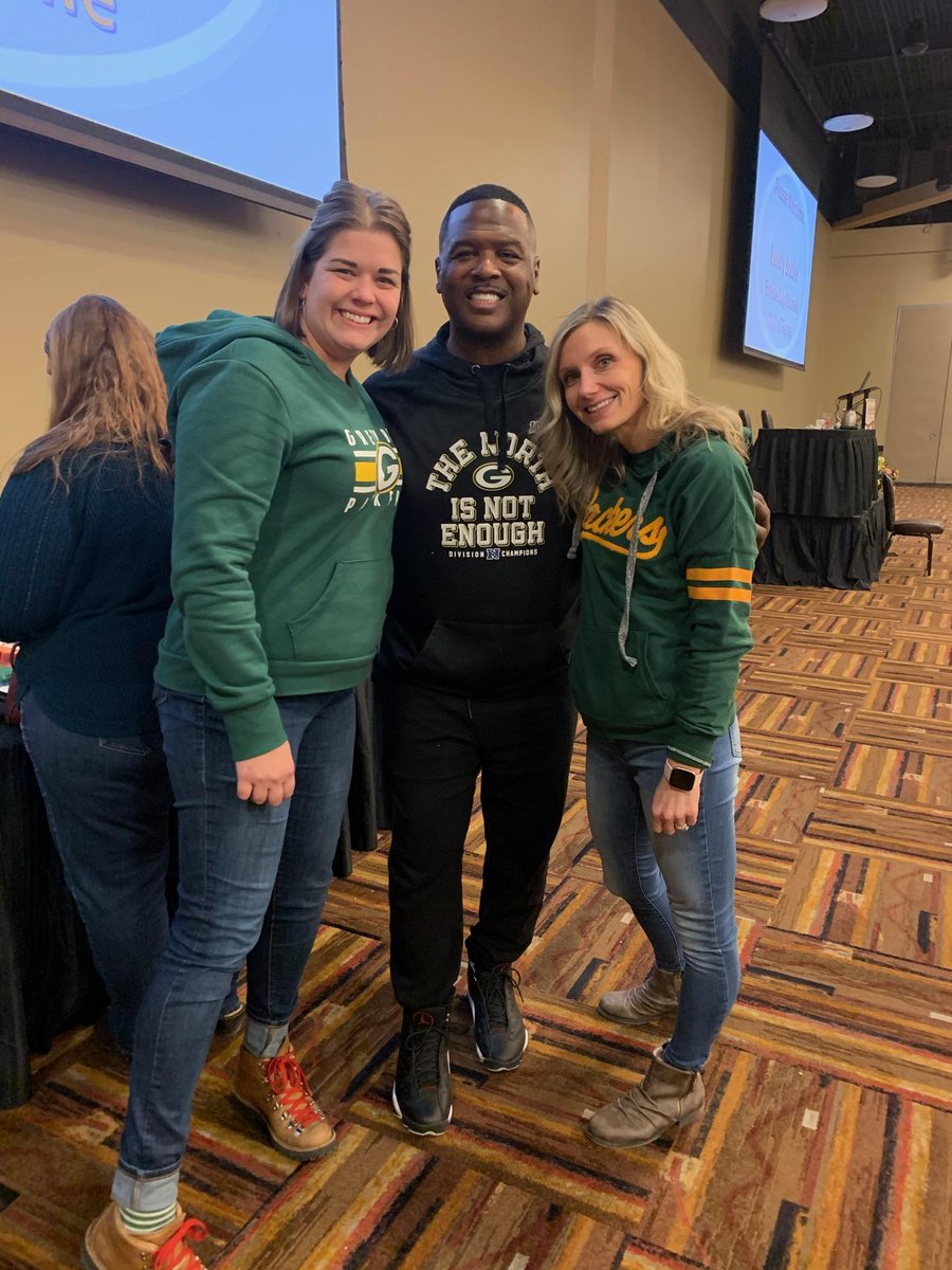 Em Webber tweet media