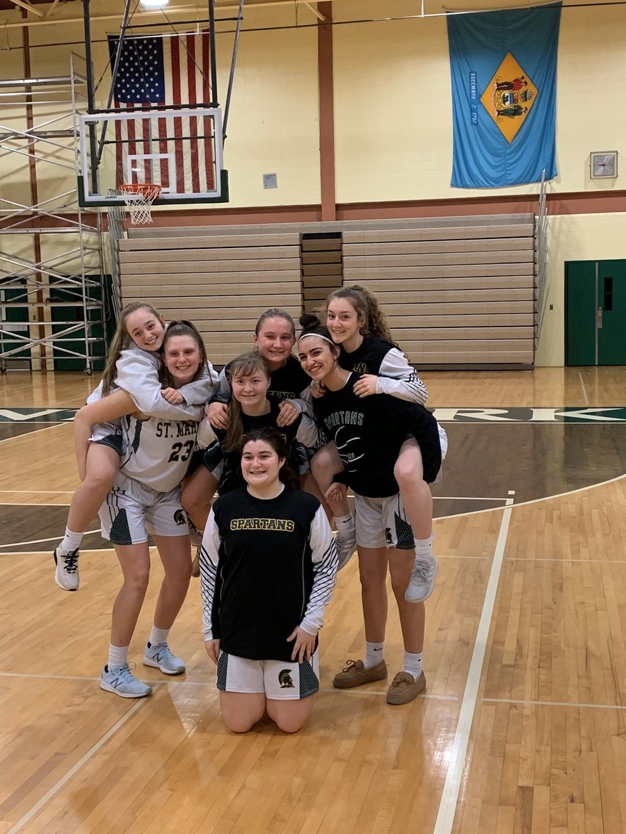 relliotts18's tweet photo. 💚🏀💛Senior Night - Beast mode for the Win!!! Lady Spartans congratulations love love watching you play! @pluta20  *39 points* 😱 you continue to blow our minds with your commitment no matter what gets in the way💚🏀💛@SaintMarksHs @stmarksgbb https://t.co/YwIdFwokR0