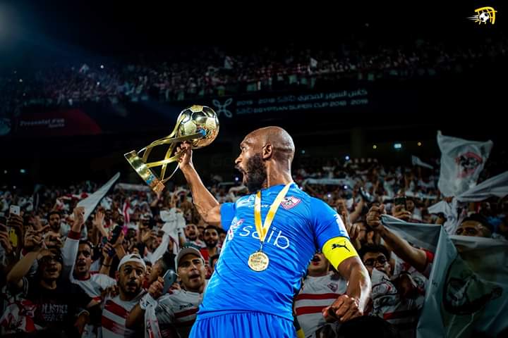 EsmailMahmoud14's tweet photo. انا بين جمهورى ملك♥♥
@Shikabala https://t.co/PDf5YrudYD