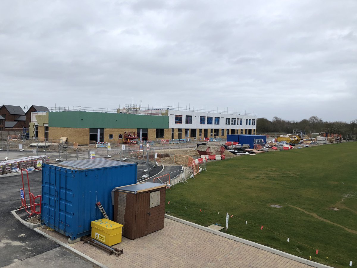 head_hl's tweet photo. Just another day in the office! Wow! Everytime I come onto the site I am truly amazed at how Hampton Lakes Primary School is coming along. I can’t wait for September. #hamptonacademiestrust #interserve #hamptoncommunity #peterboroughschools https://t.co/okKhm2Kg0B