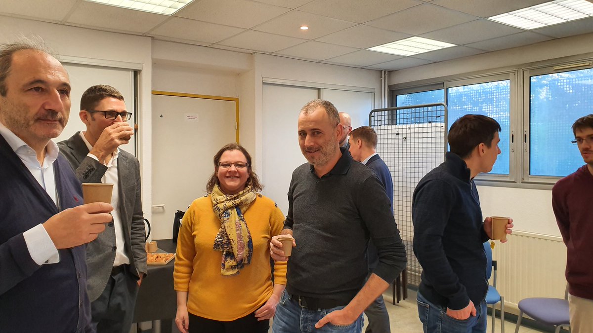 MCUBE19's tweet photo. Today at @InstitutFresnel, Meta-workshop with our colleagues of @spbifmo_en and @univamu #CRMBM #CINAM. Interesting Talks 🗣 & rewarding round table 👥 https://t.co/nHPl08zngT