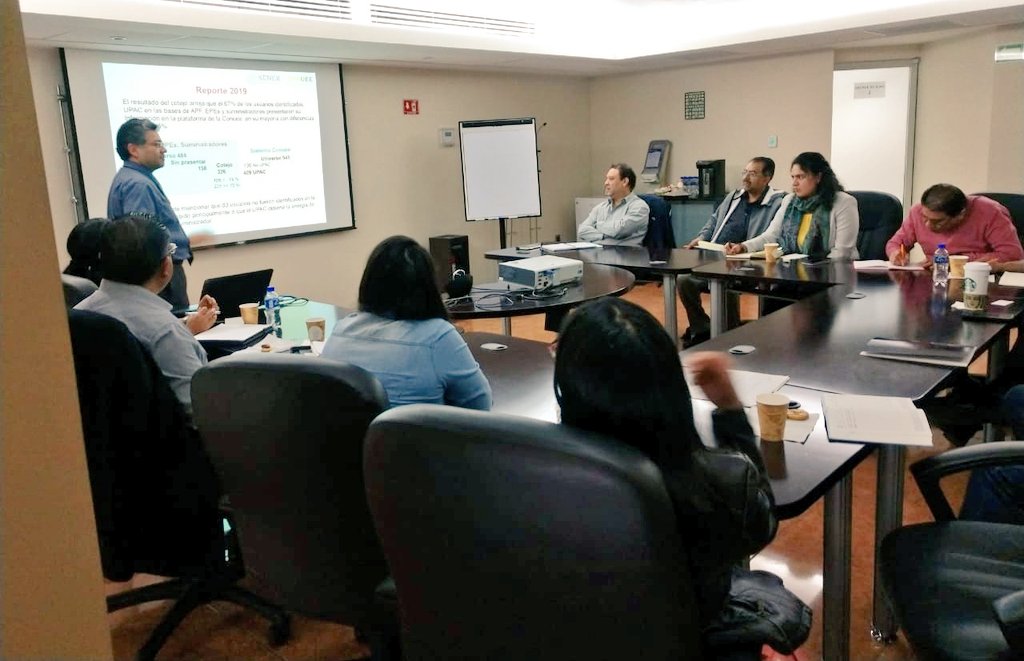 ConueeUPAC's tweet photo. La @CONUEE_mx presenta hoy en la sesión del comité de energía de la Cámara Nacional de la Industria de la Celulosa y el Papel #CamaraDelPapel 🏭 las actividades para el 2020 sobre los Usuarios de Patrón de Alto Consumo de Energía #UPAC https://t.co/uyJJIAf2To