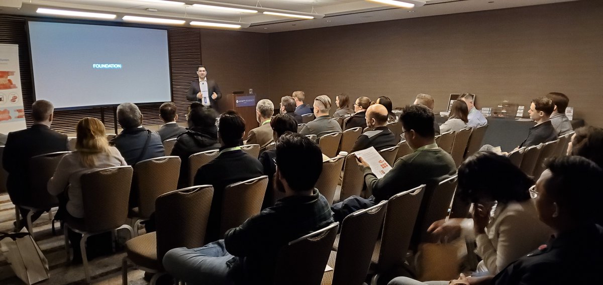 SterngoldLLC's tweet photo. Here's a photo of our Unique Digital Dentures course with featured presenter Arian Deutsch at #labdaychicago !
#dental #dentistry #digitaldentures https://t.co/bRxxcWj5en