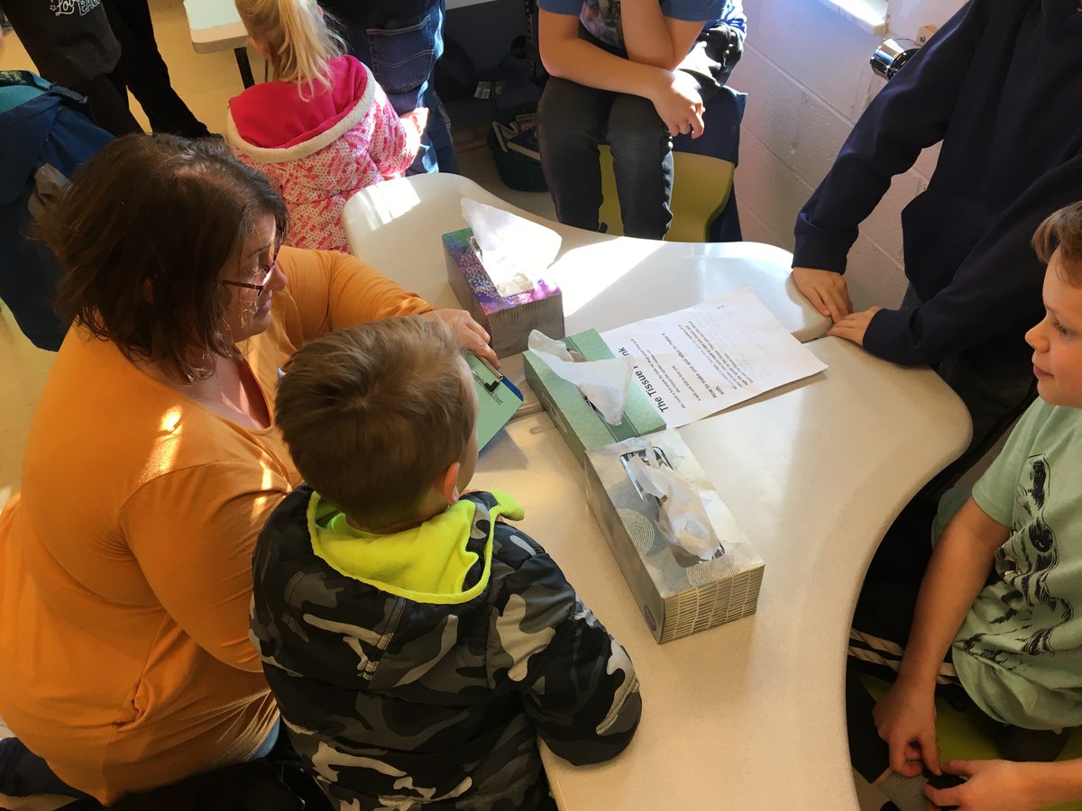 Mr. Straub tweet media