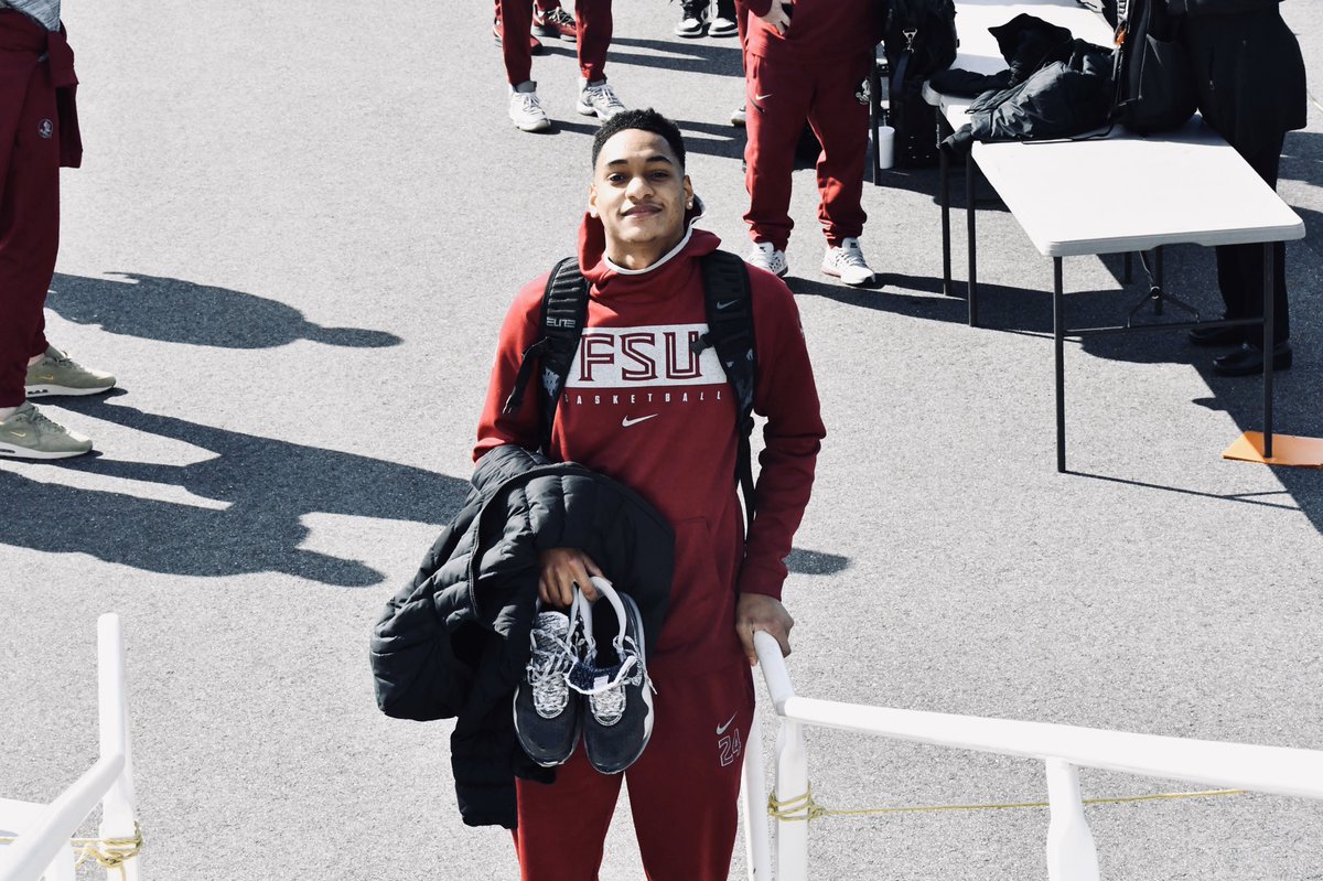 🛫 Raleigh 
#MarchOn