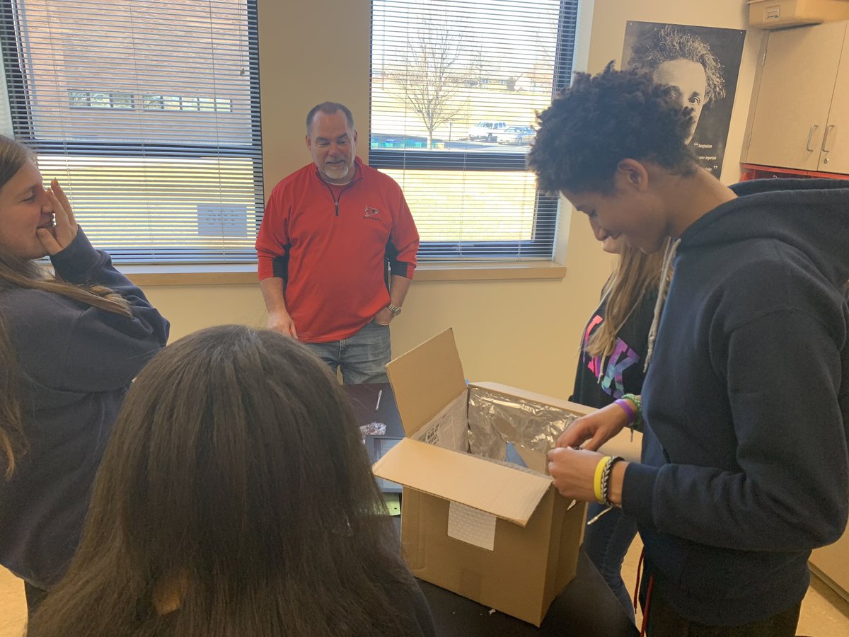 Washington Middle tweet media